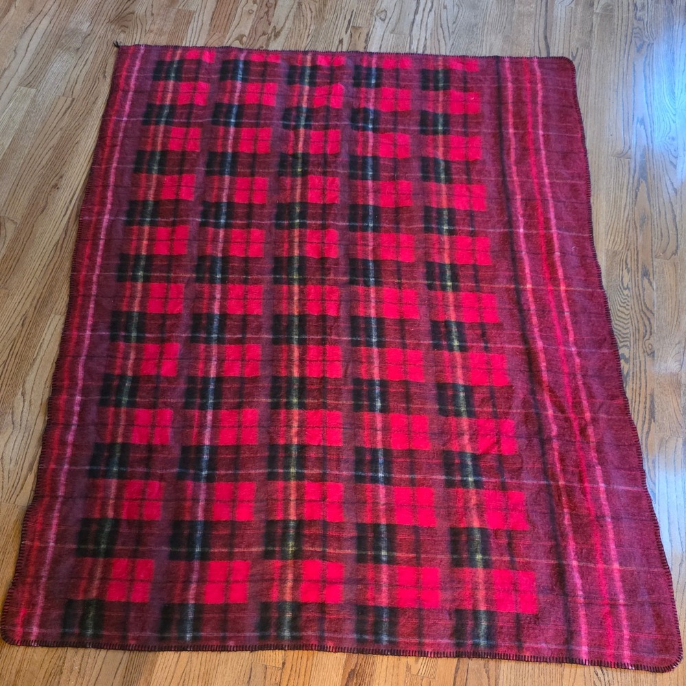 Vintage Sunbeam Electric Heated Throw Blanket Red Black Plaid 60x50 Tested 1997